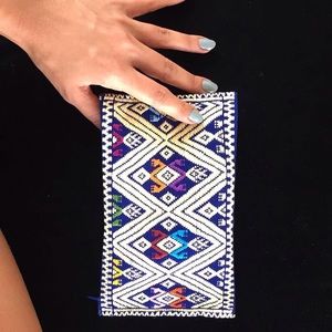 Beautiful Embroidered Cosmetic Bag🔥